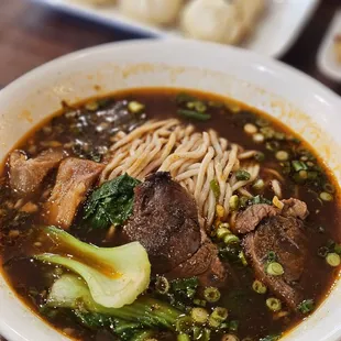 Beef and tendon noodle soup