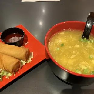 Egg rolls (complimentary) and egg drop soup.
