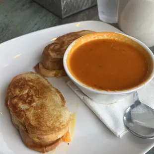 Grilled cheese with tomato soup
