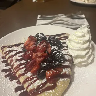 Berry Crepe