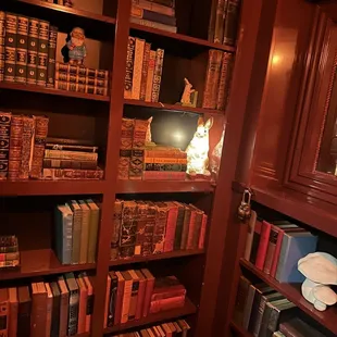 Pull the white rabbit to see what happens.