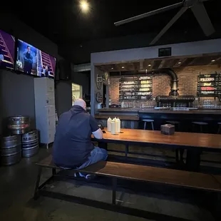 Indoor central bench seating