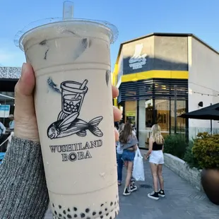 Roasted Oolong Milk Tea + half pearls + half grass jelly