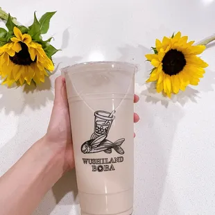 Yummy milk tea | IG: happyfoodieoc