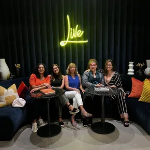 Lounge area is dreamy!