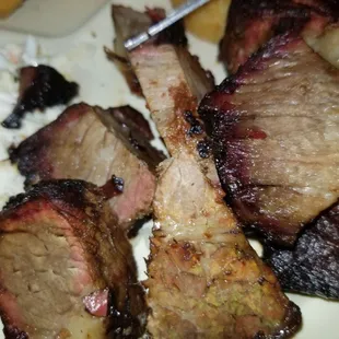 Burnt ends, dry coleslaw and decent onion rings
