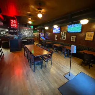 Main dining taken from front wall