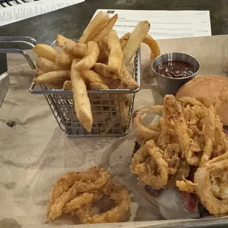 The Coop Brewer's Burger