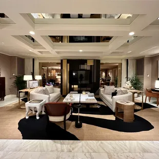 Wynn Tower Suite Salon