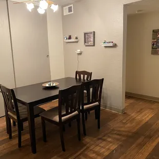 Spacious Dining room