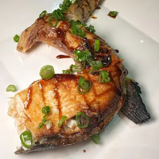 Grilled Yellowtail Collar