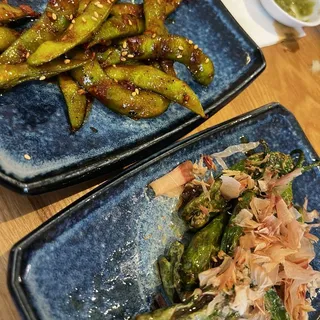 Spicy Garlic Edamame
