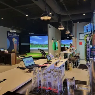 7 simulation stations and bar with snack foods