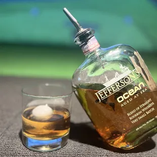 #bar #drinks #cocktails #bartender #weekend #food #drink #wine #cocktail #beer #restaurant #happy #instagood