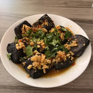 Stinky tofu