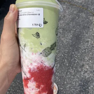 MATCHA MILK WITH STRAWBERRY