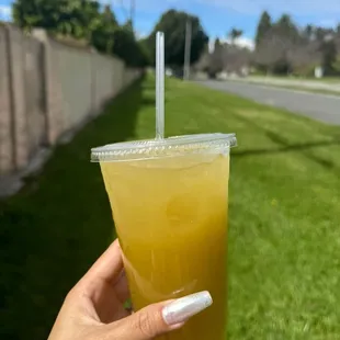 Fresh Sugarcane Juice