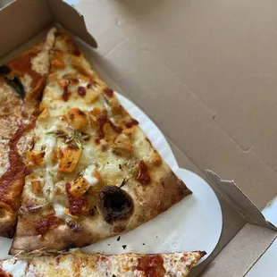 Buffalo chicken pizza