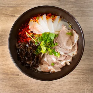 ramen and noodles, food