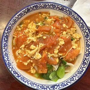 Tomato and Egg Noodles