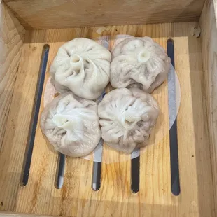 Steamed Soup Dumpling Aka. Xiao Long Bao ()