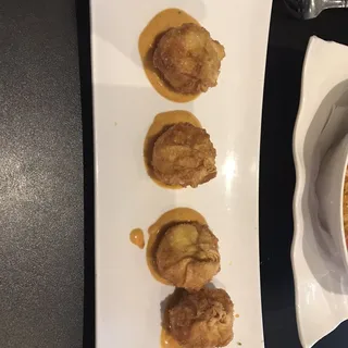 4 Pieces Curry Puff