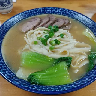 C2. Traditional Beef Shank Noodle Soup