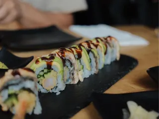 Kazoku Sushi