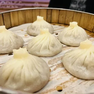 6 Piece Xiao Long Bao