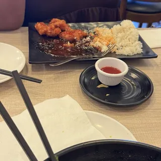 General Tao's Chicken Lunch Special