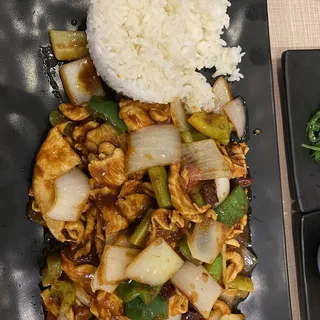 Kung Pao Chicken Lunch Special