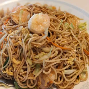 shrimp chow mein