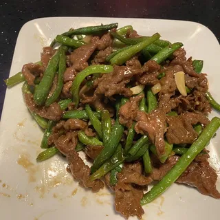 Stir Fried Beef with Green Onions