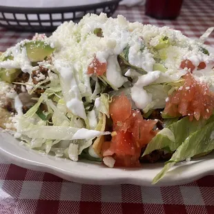 Medium Mexican Style Nachos with Meat