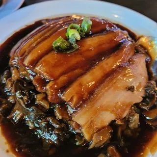 Braised Pork Belly with Preserved Vegetable
