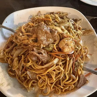 Combination Chow Fun