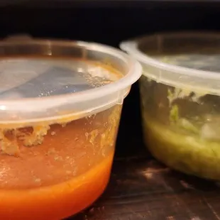 They're so cheap with their sauce.