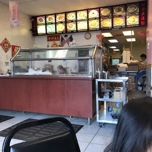 the interior of a chinese restaurant