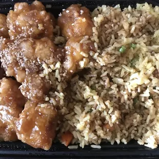 food, chicken wings and fried chicken