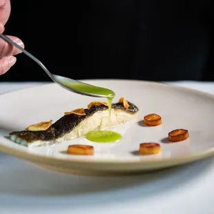 RÉMOL
turbot, sunchoke, garum