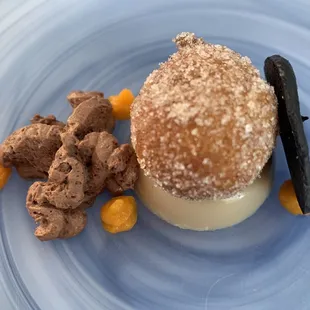 Chocolate Almond Cloud