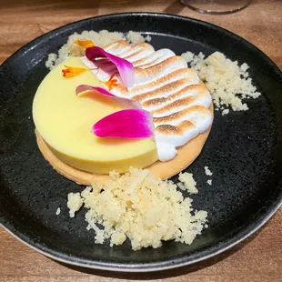 Lemon dessert