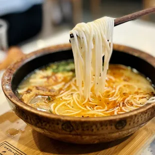 Wagyu Beef Crossing- The-Bridge Rice Noodle