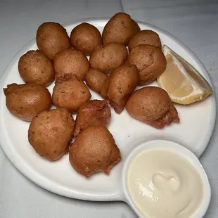 Bunuelos de Bacalao