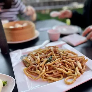 9-1 Shanghai Style Stir Fried Noodle(Dried)
