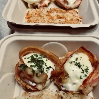 Classic Benedict Breakfast