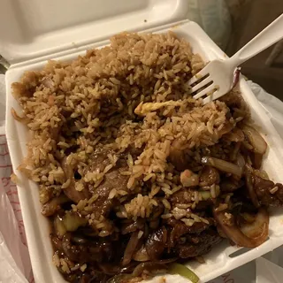 D7. Mongolian Beef and Crab Rangoon Combo