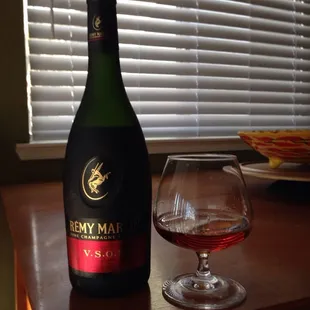 Good morning Las Vegas. Happy Super Bowl Sunday!