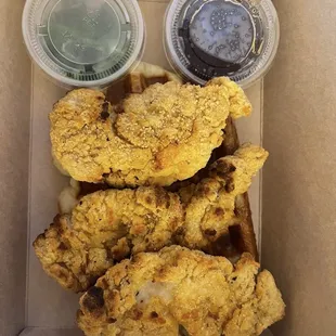 food, oysters and mussels