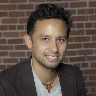 Jon G.
